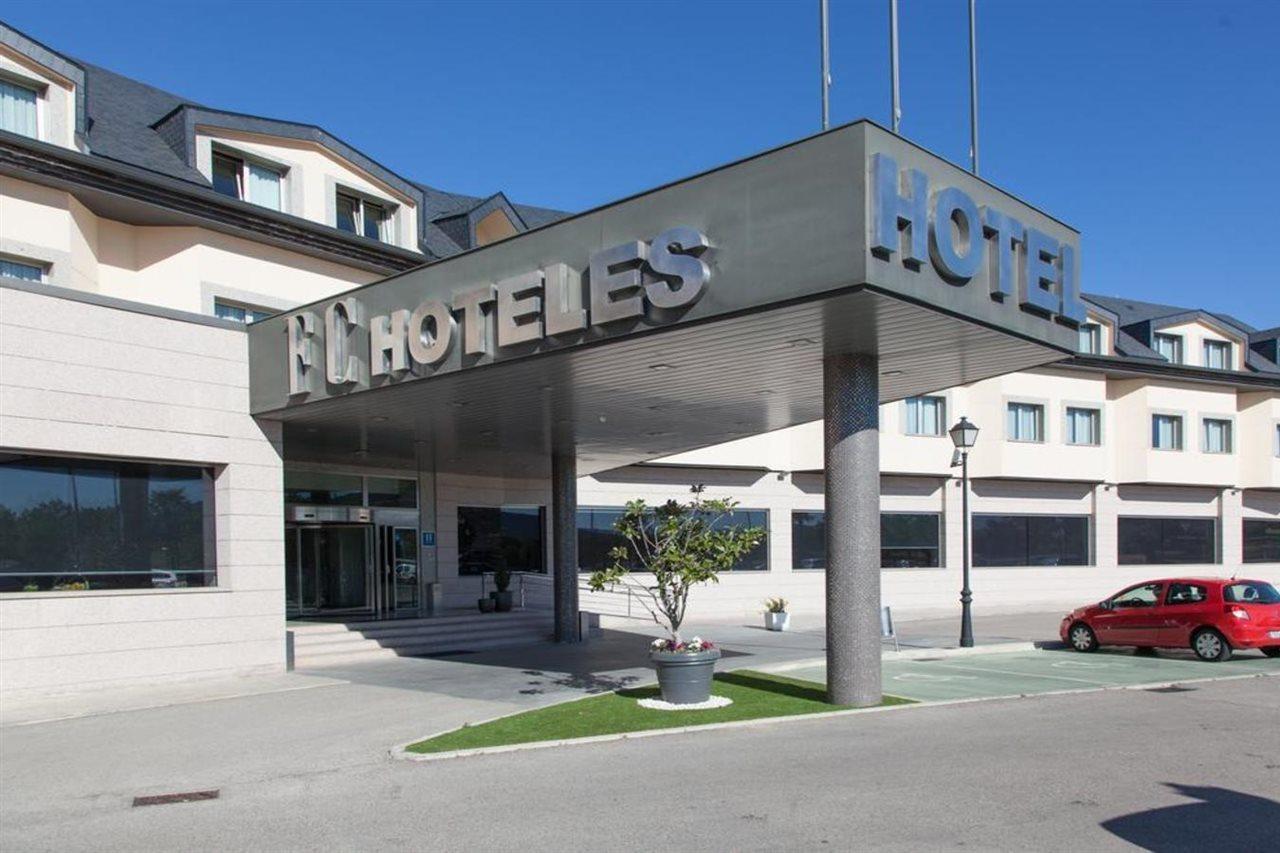Hotel FC Villalba Collado Villalba Buitenkant foto
