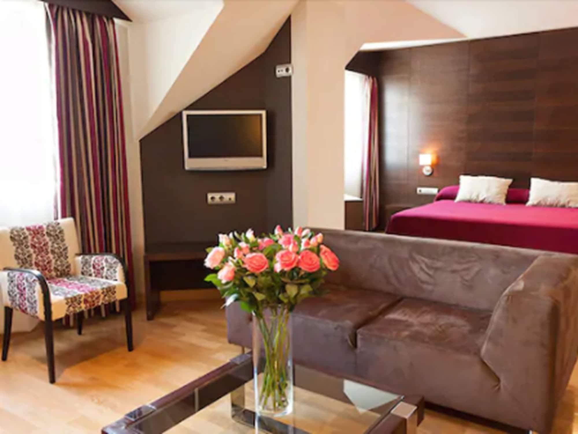 Hotel FC Villalba Collado Villalba Buitenkant foto