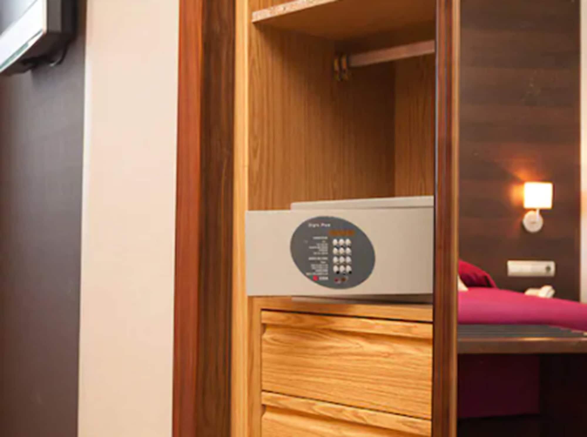 Hotel FC Villalba Collado Villalba Kamer foto