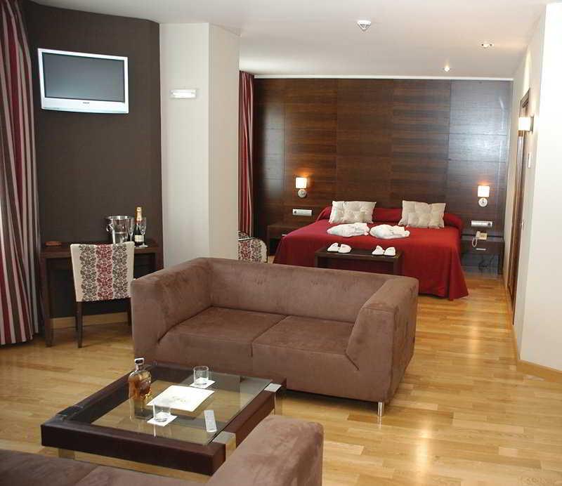 Hotel FC Villalba Collado Villalba Buitenkant foto