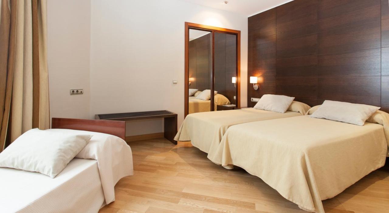 Hotel FC Villalba Collado Villalba Buitenkant foto