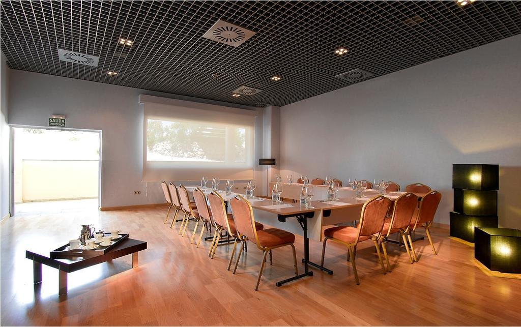 Hotel FC Villalba Collado Villalba Buitenkant foto