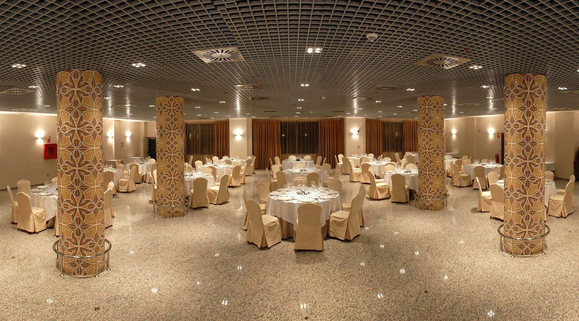 Hotel FC Villalba Collado Villalba Restaurant foto